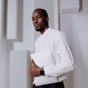 pexels-cottonbro-studio-5083220-300x300 Proteção Veicular - proteção veicular